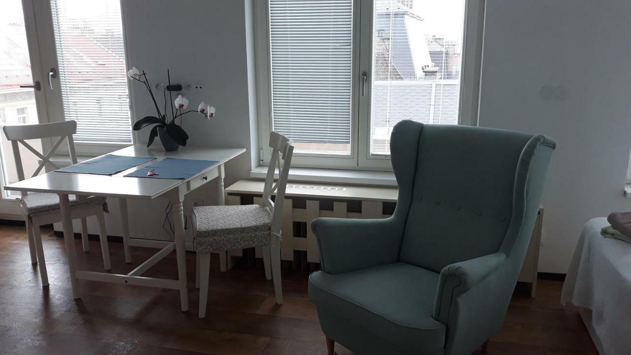 Cool Studio Leilighet Praha Eksteriør bilde
